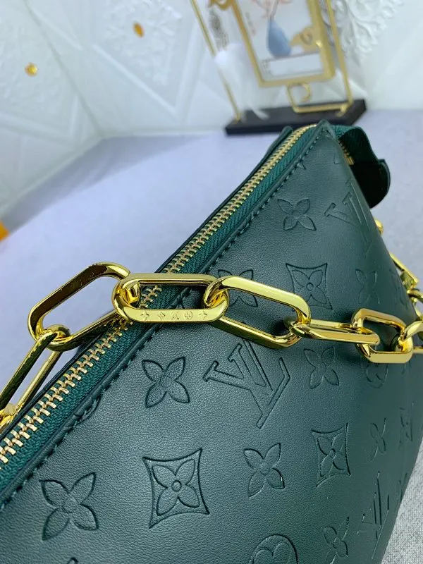 All categories Official website "Brand Women's Bags" Women's Bags 💙 LV Coussin BB handbags made a splash at the 2021 spring and summer fashion show. Monogram embossed puffy sheepskin creates a pillow-shaped structure that brings an edgy edge to a simple design. It can be worn cross-body using the shoulder strap or transformed into a chain baguette bag, or can be carried under the arm. Detailed features 20 x 16