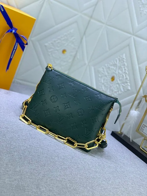 All categories Official website "Brand Women's Bags" Women's Bags 💙 LV Coussin BB handbags made a splash at the 2021 spring and summer fashion show. Monogram embossed puffy sheepskin creates a pillow-shaped structure that brings an edgy edge to a simple design. It can be worn cross-body using the shoulder strap or transformed into a chain baguette bag, or can be carried under the arm. Detailed features 20 x 16