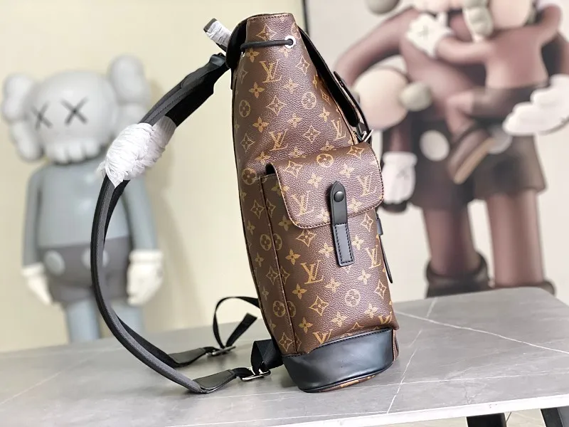 All Categories 💚 Authentic Grade Bags 💚 LV 2026 New LV Backpack Luxury Replica Large Capacity