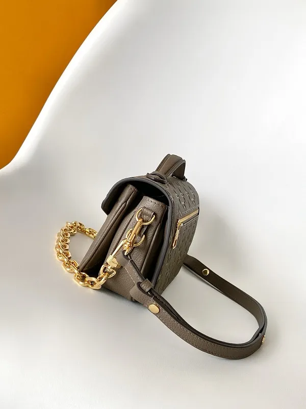 All Categories Official Website "Brand Women's Bags" Women's Bags 💙 LV 2026 New LV Crossbody Bag