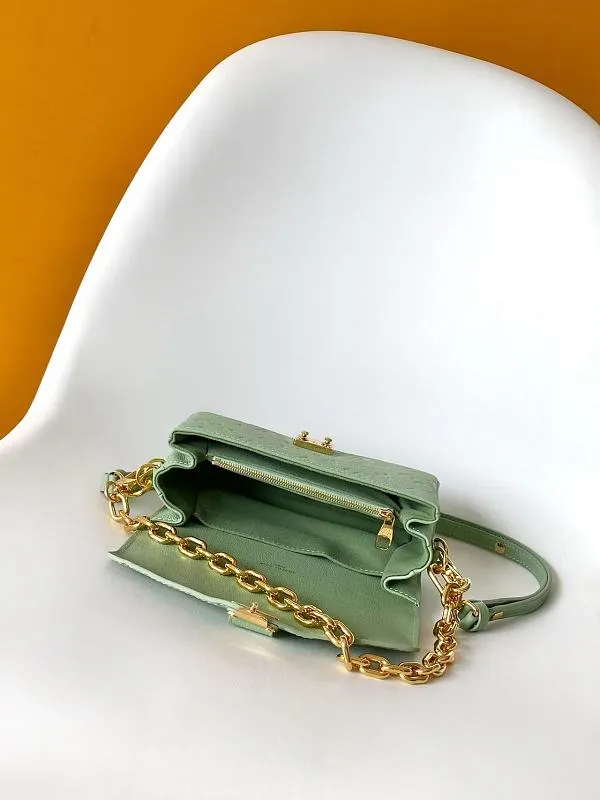 All Categories Official Website "Brand Women's Bags" Women's Bags 💙 LV 2026 New LV Crossbody Bag
