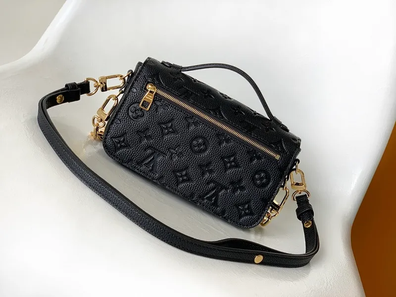 All Categories Official Website "Brand Women's Bags" Women's Bags 💙 LV 2026 New LV Crossbody Bag