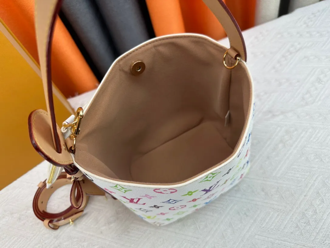 All Categories Official Website "Brand Women's Bags" Women's Bags 💙 LV 2024 New LV Handbags