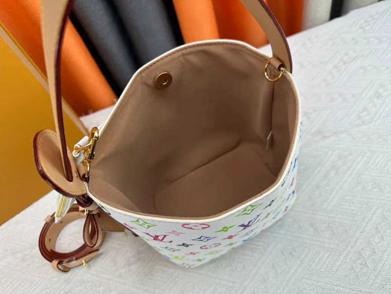All Categories Official Website "Brand Women's Bags" Women's Bags 💙 LV 2024 New LV Handbags