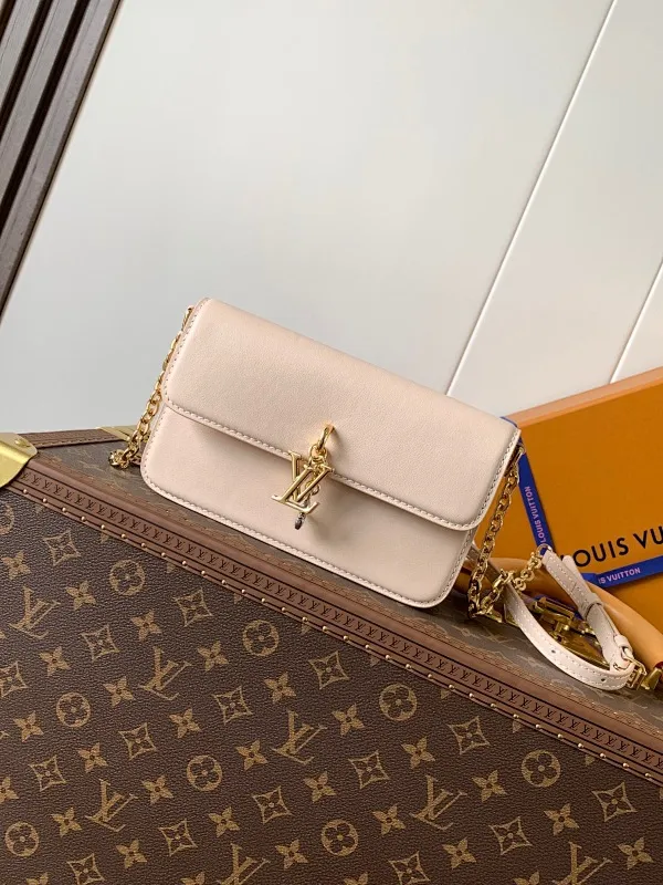 All Categories Official Website "Brand Women's Bags" Women's Bags 💙 LV 2025 New LV Crossbody Bag