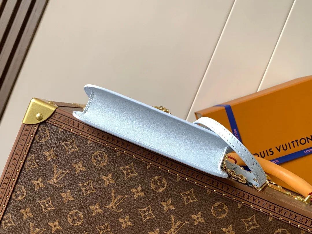 All Categories Official Website "Brand Women's Bags" Women's Bags 💙 LV 2025 New LV Crossbody Bag