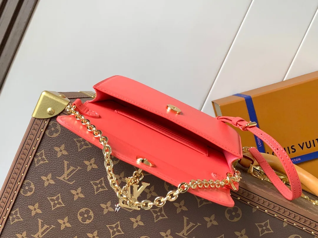 All Categories Official Website "Brand Women's Bags" Women's Bags 💙 LV 2025 New LV Crossbody Bag
