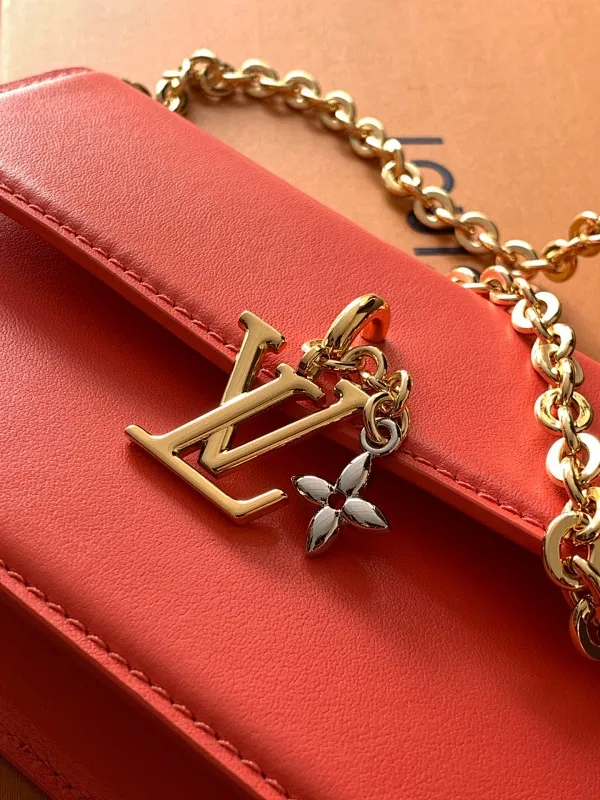 All Categories Official Website "Brand Women's Bags" Women's Bags 💙 LV 2025 New LV Crossbody Bag