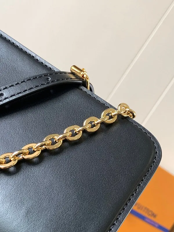 All Categories Official Website "Brand Women's Bags" Women's Bags 💙 LV 2025 New LV Crossbody Bag