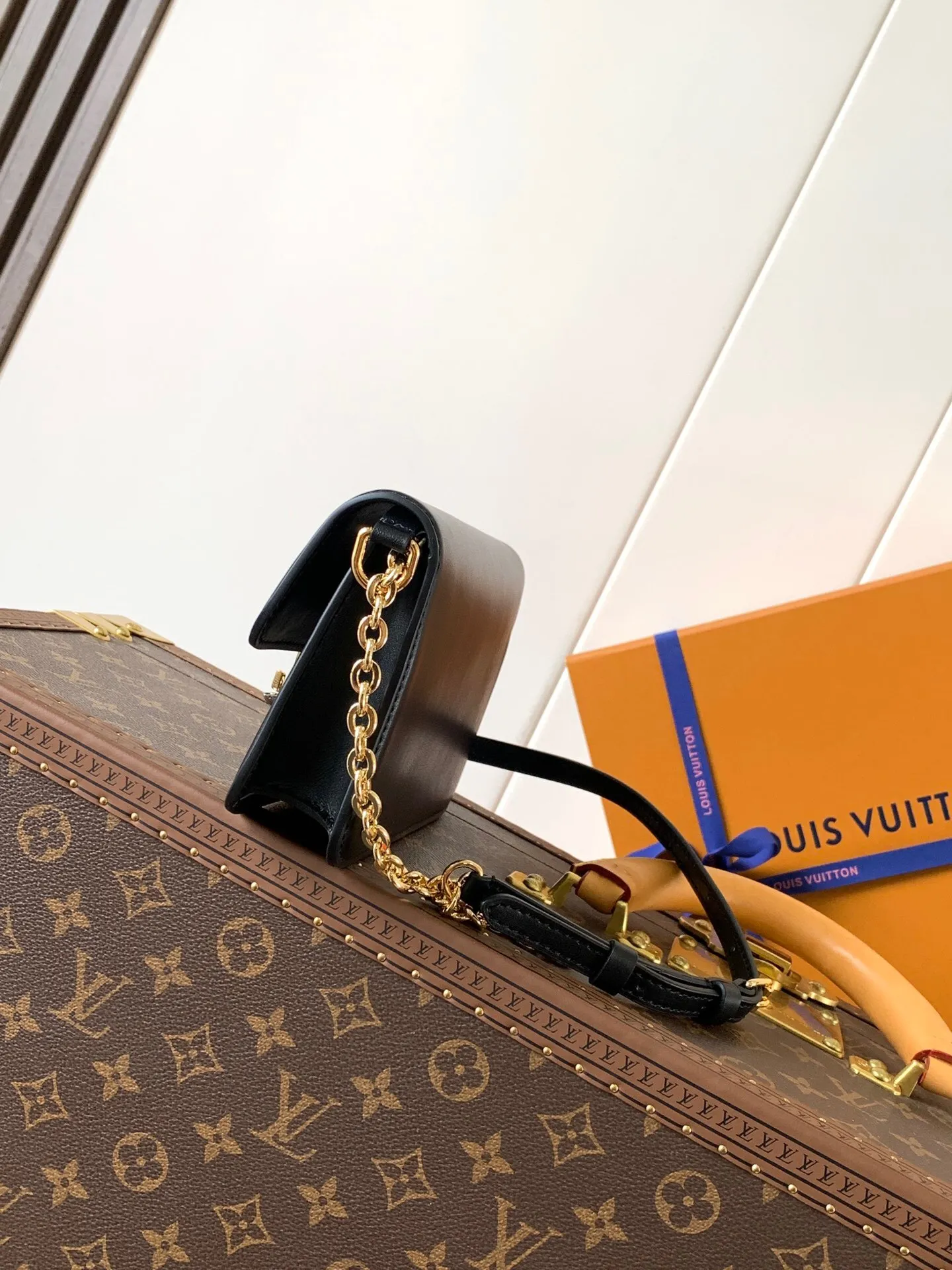 All Categories Official Website "Brand Women's Bags" Women's Bags 💙 LV 2025 New LV Crossbody Bag
