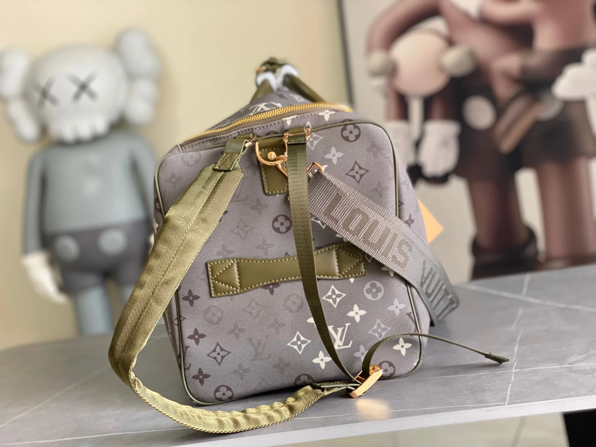 All categories 💚 Authentic bags 💚 LV LV new travel bag