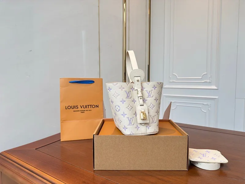 All Categories Official Website "Brand Women's Bags" Women's Bags 💙 LV 2025 New LV Crossbody Bag