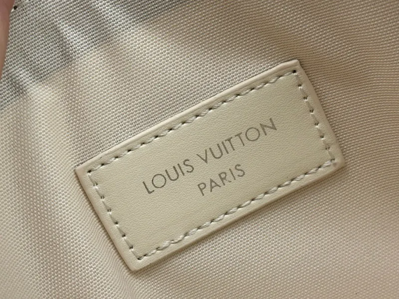 All Categories Official Website "Brand Women's Bags" Women's Bags 💙 LV 2024 New LV Crossbody Bag