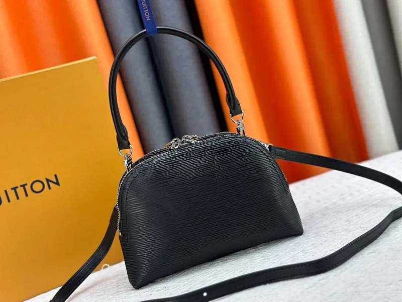 All Categories Official Website "Brand Women's Bags" Women's Bags 💙 LV 2024 New LV Crossbody Bag