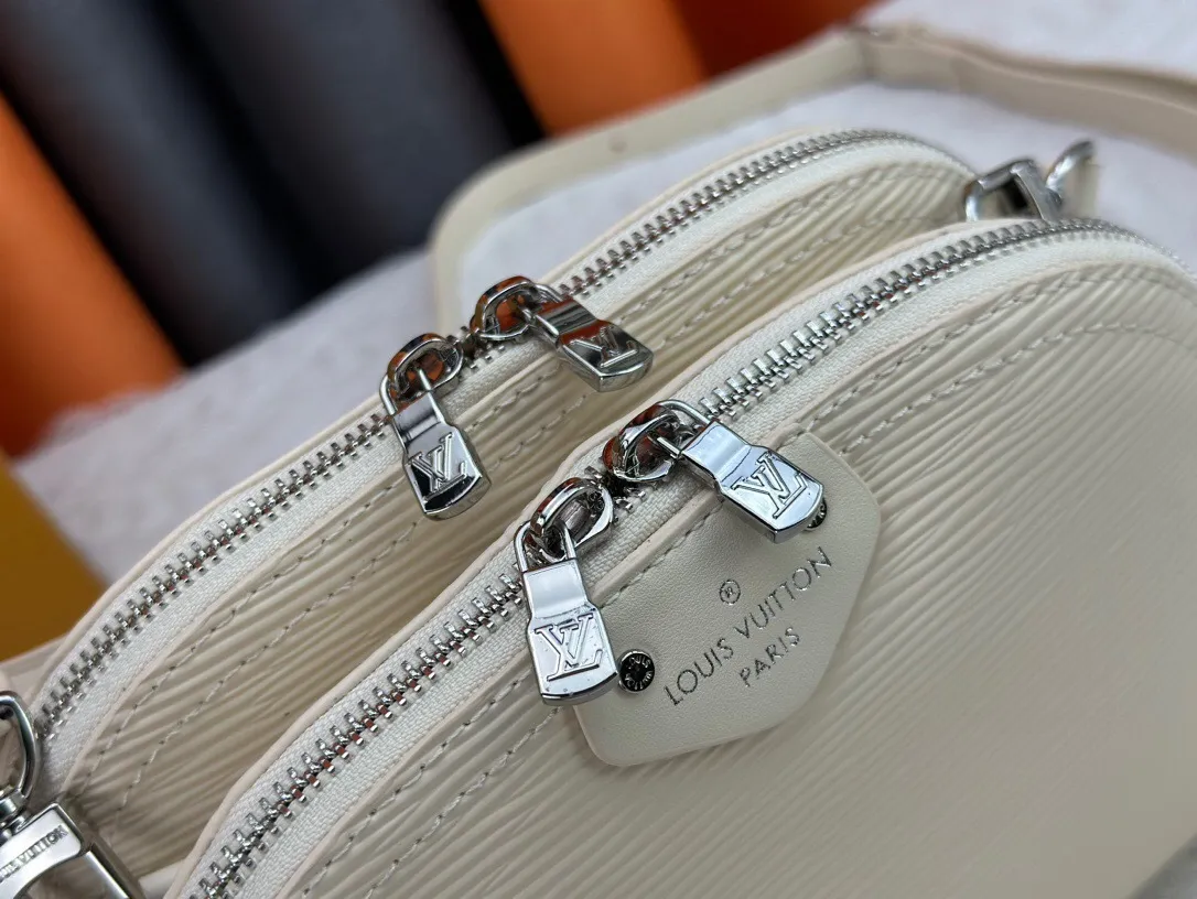 All Categories Official Website "Brand Women's Bags" Women's Bags 💙 LV 2024 New LV Crossbody Bag