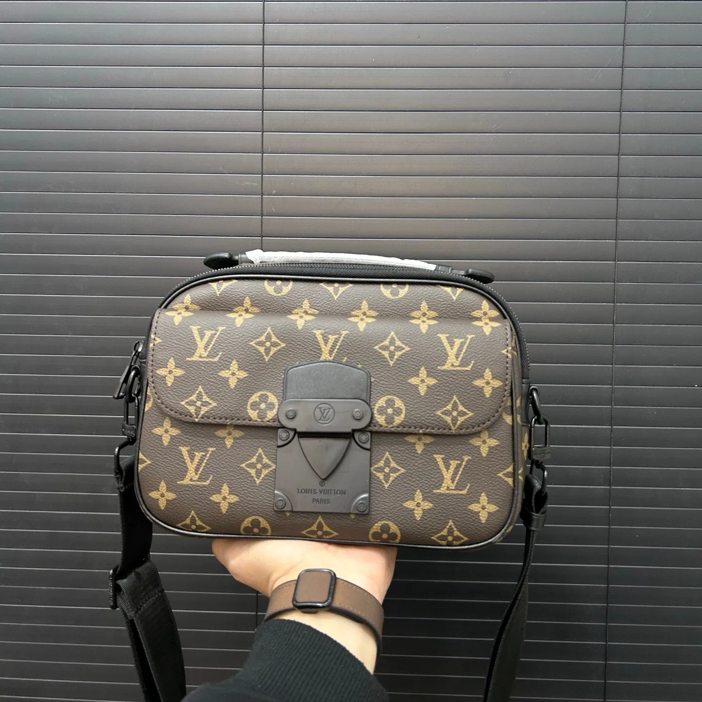 All Categories Official Website "Brand Women's Bags" Women's Bags 💙 LV 2025 New LV Crossbody Bag