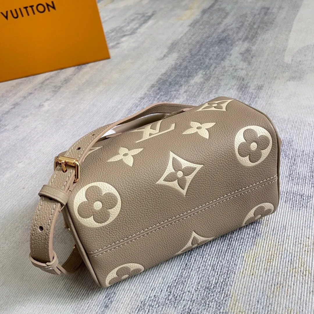 All Categories Official Website "Brand Women's Bags" Women's Bags 💙 LV 2025 New LV Crossbody Bag