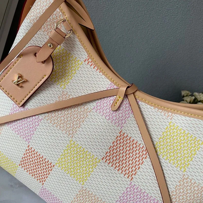 All Categories Official Website "Brand Women's Bags" Women's Bags 💙 LV 2024 New LV Crossbody Bag