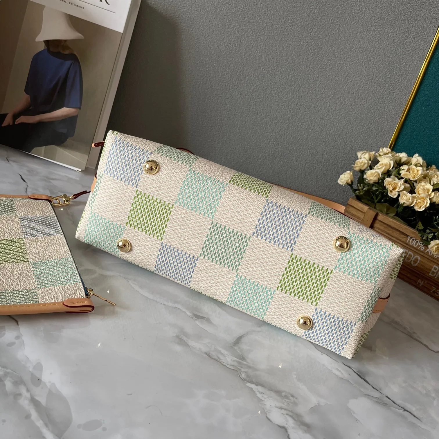 All Categories Official Website "Brand Women's Bags" Women's Bags 💙 LV 2024 New LV Crossbody Bag