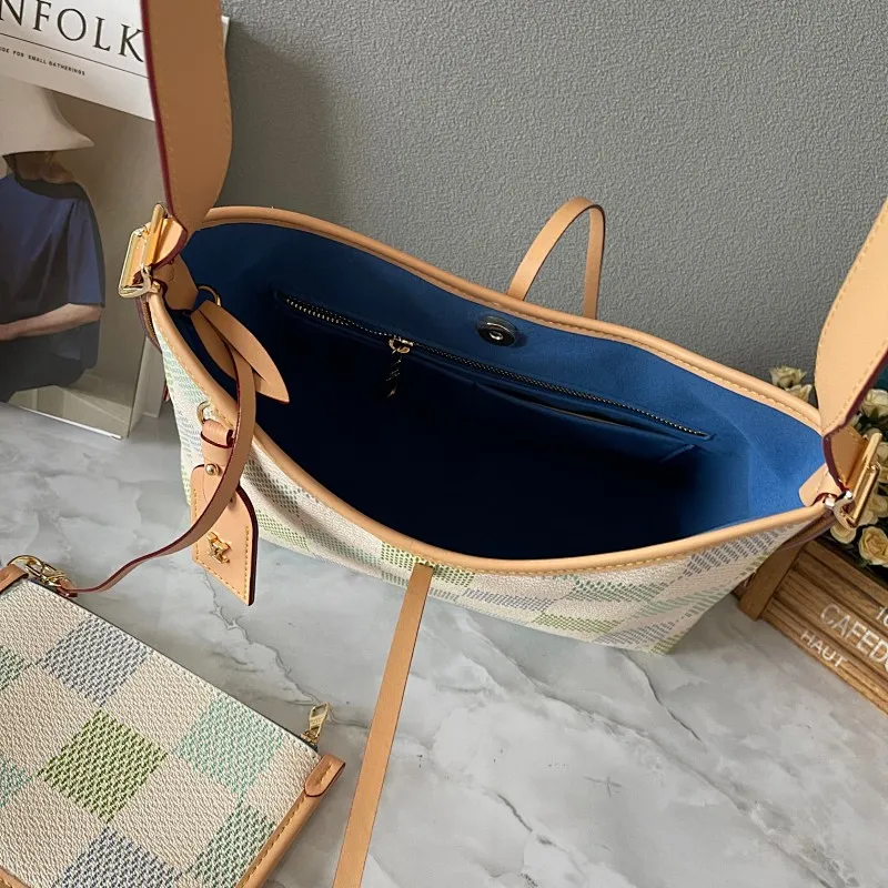 All Categories Official Website "Brand Women's Bags" Women's Bags 💙 LV 2024 New LV Crossbody Bag