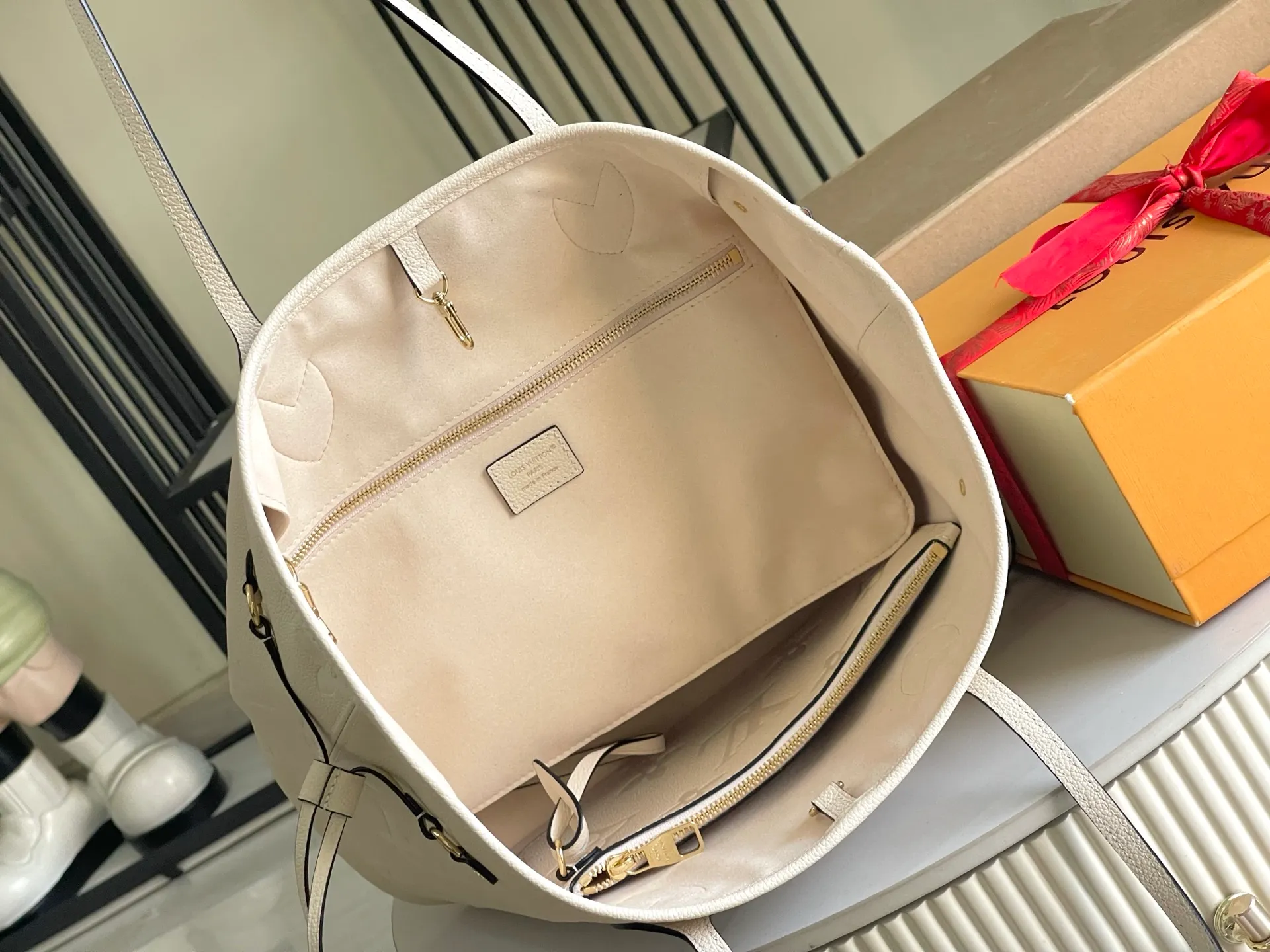 All categories 💚 Authentic bags 💚 LV 2026 new LV top replica hand shoulder bag