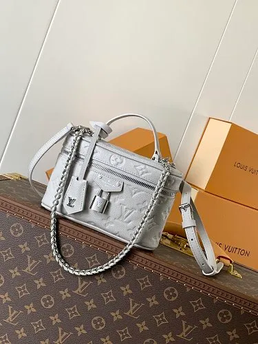 All Categories Official Website "Brand Women's Bags" Women's Bags 💙 LV 2026 Official Website New LV Crossbody Bag