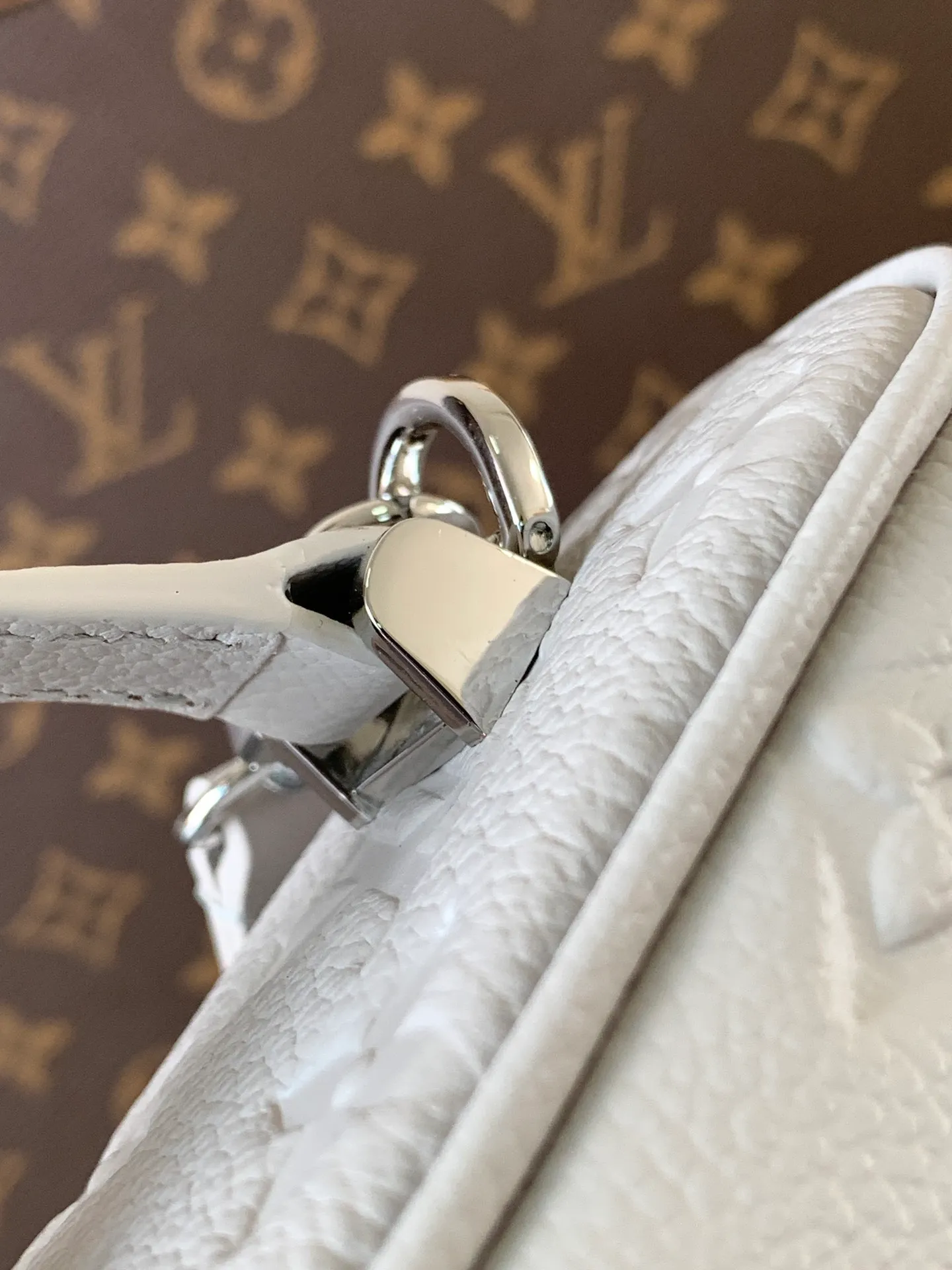 All Categories Official Website "Brand Women's Bags" Women's Bags 💙 LV 2026 Official Website New LV Crossbody Bag