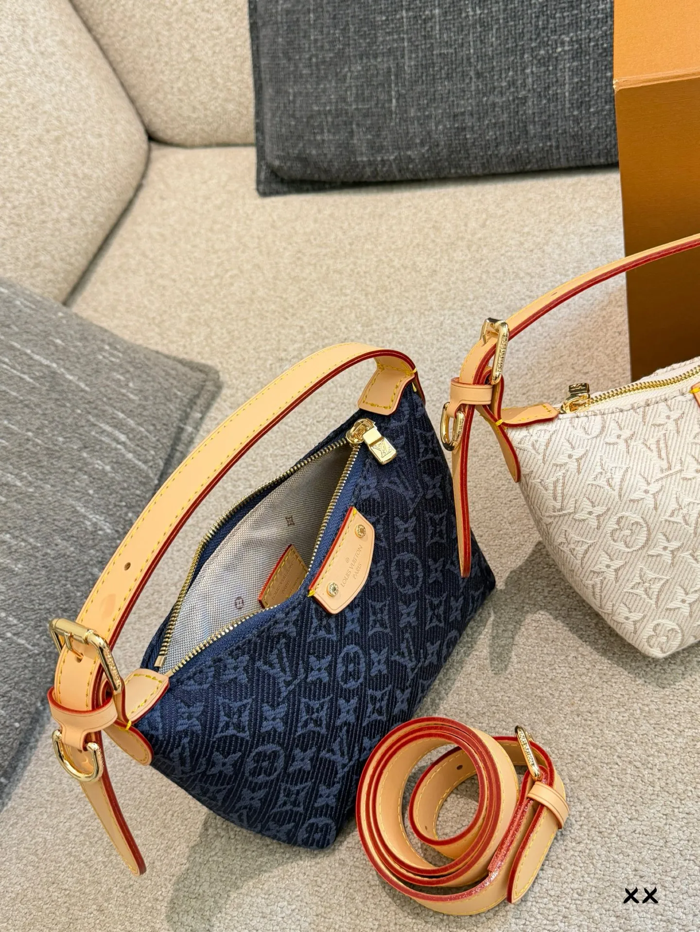 All Categories Official Website "Brand Women's Bags" Women's Bags 💙 LV 2026 New LV Crossbody Bag