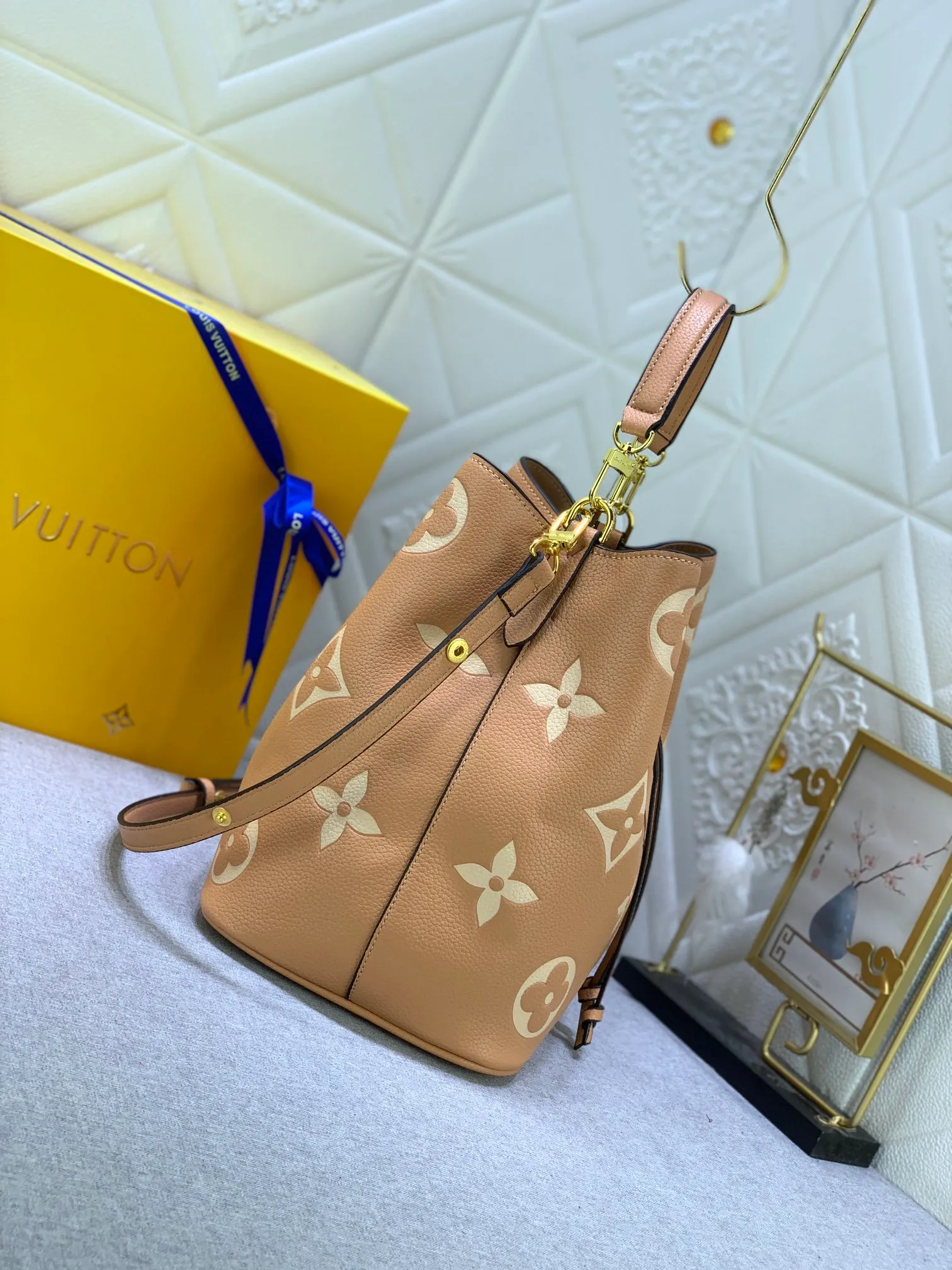 All Categories Official Website "Brand Women's Bags" Women's Bags 💙 LV 2023 New LV Bucket Bag