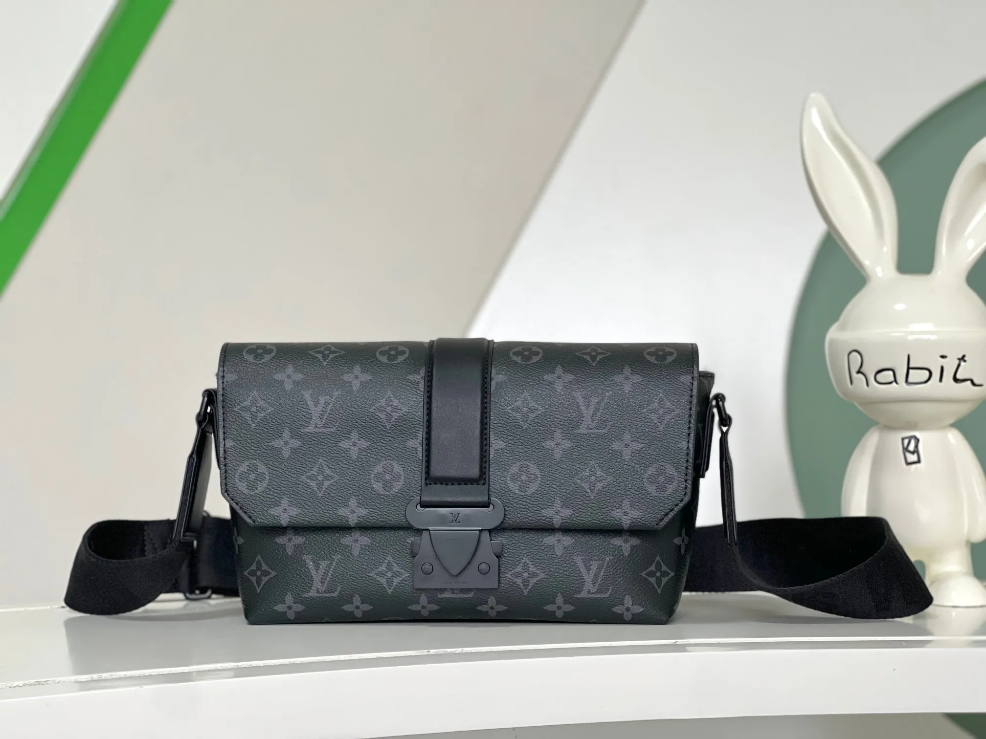 All Categories Official Website "Brand Women's Bags" Women's Bags 💙 LV 2026 New LV Crossbody Bag