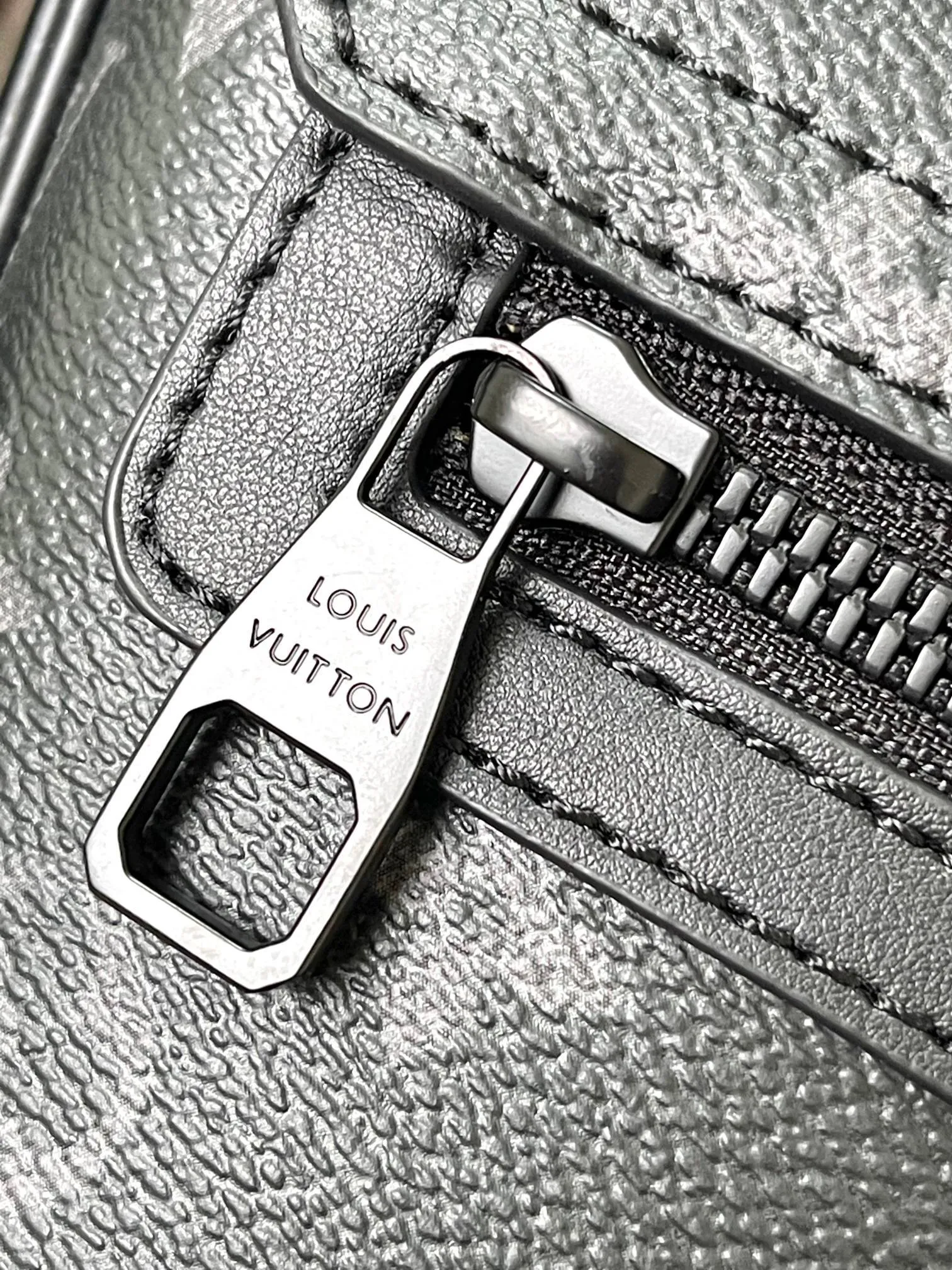All Categories Official Website "Brand Women's Bags" Women's Bags 💙 LV 2026 New LV Crossbody Bag