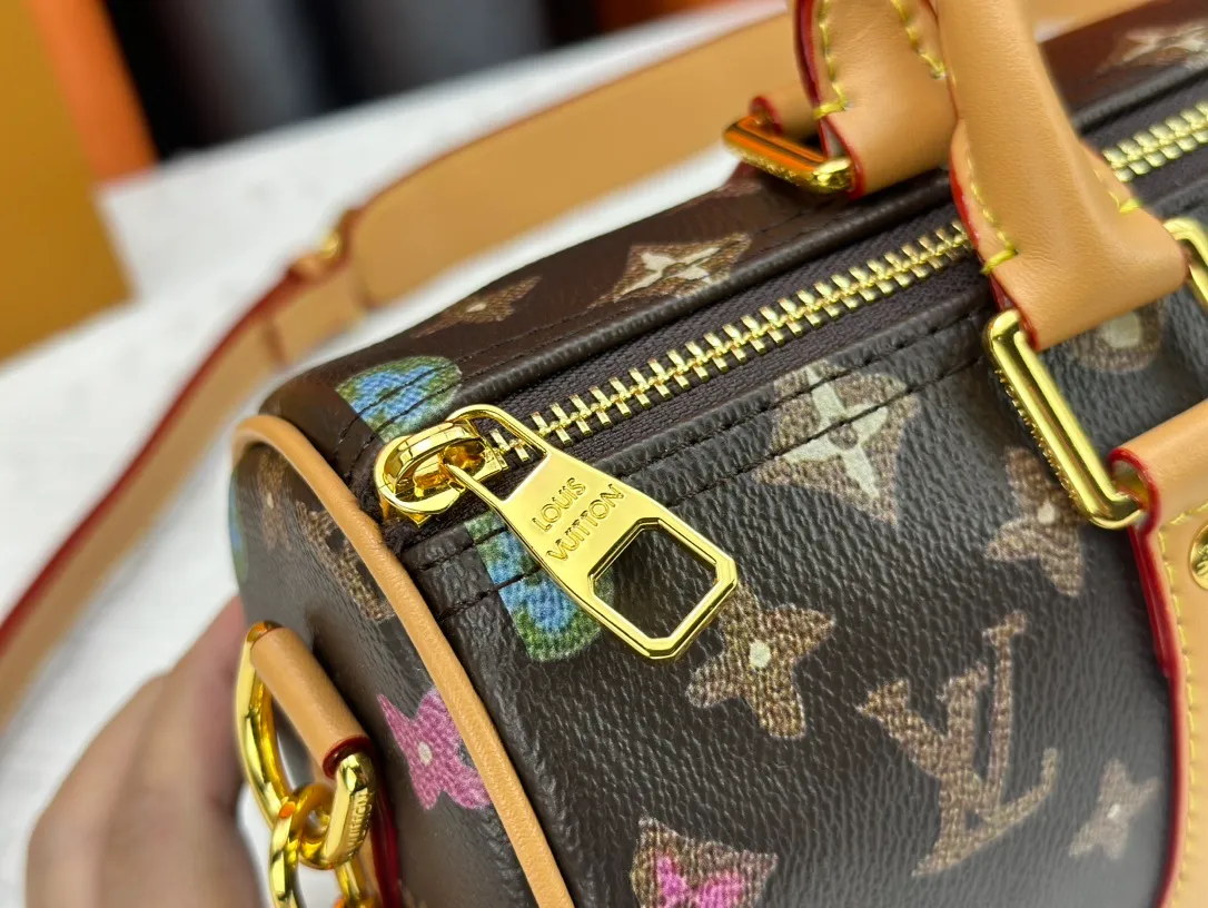 All Categories Official Website "Brand Women's Bags" Women's Bags 💙 LV 2024 New LV Crossbody Bag