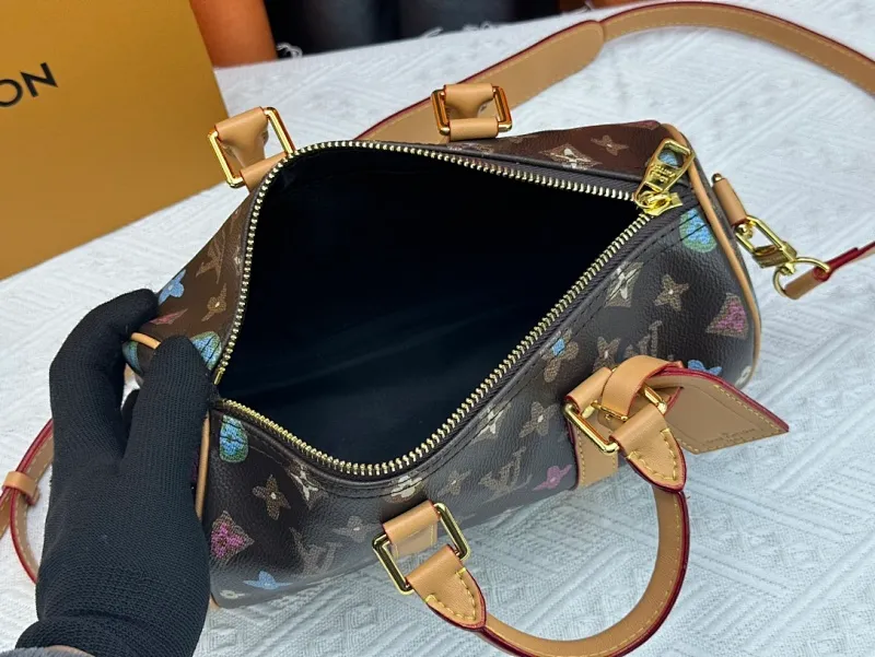 All Categories Official Website "Brand Women's Bags" Women's Bags 💙 LV 2024 New LV Crossbody Bag