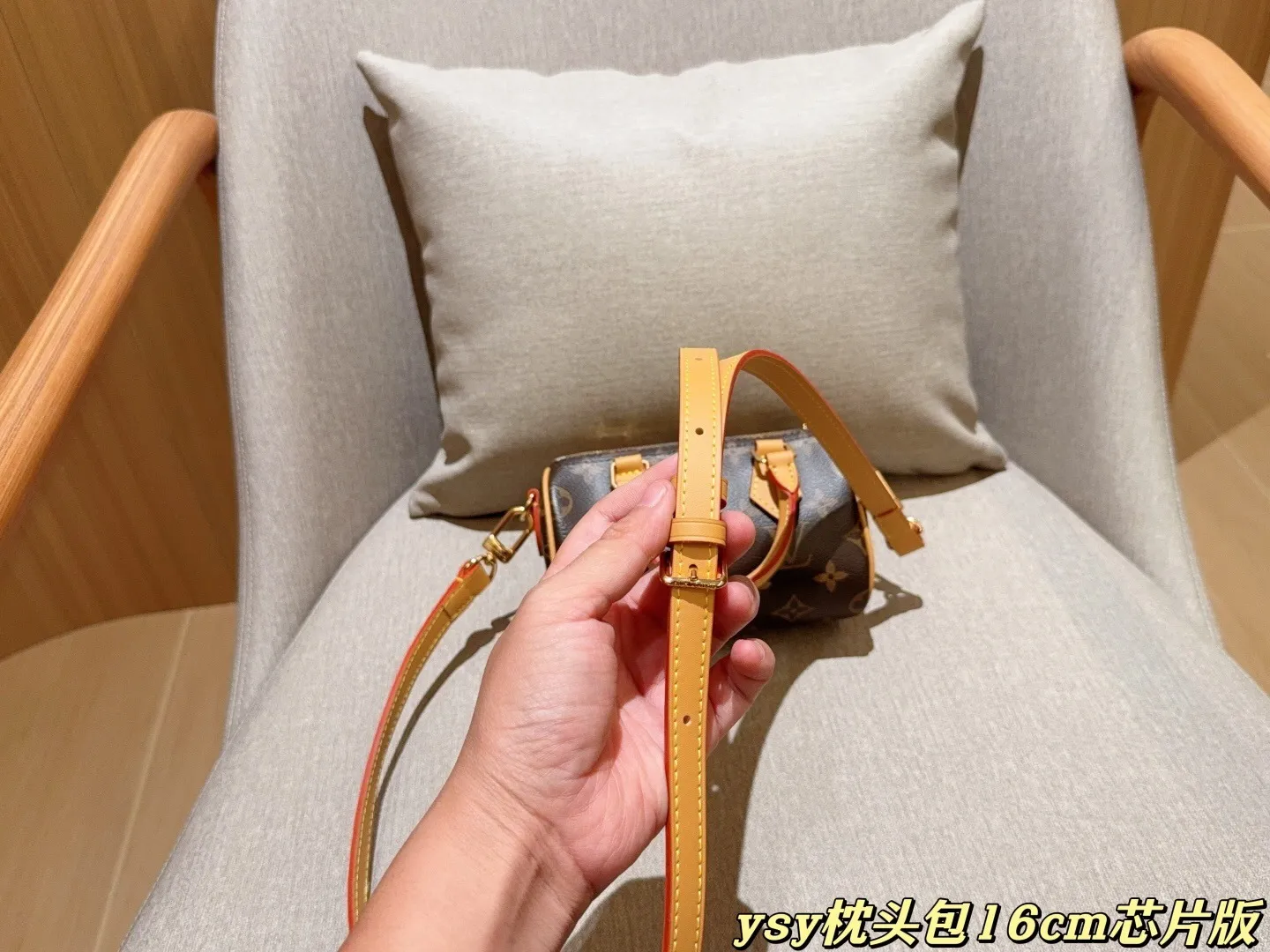 All Categories Official Website "Brand Women's Bags" Women's Bags 💙 LV 2025 New LV Crossbody Bag