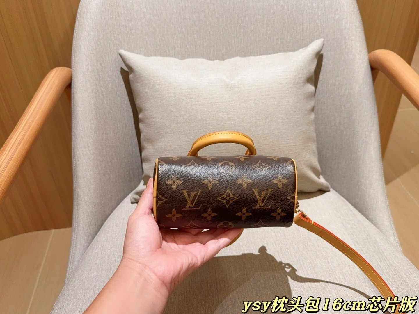 All Categories Official Website "Brand Women's Bags" Women's Bags 💙 LV 2025 New LV Crossbody Bag