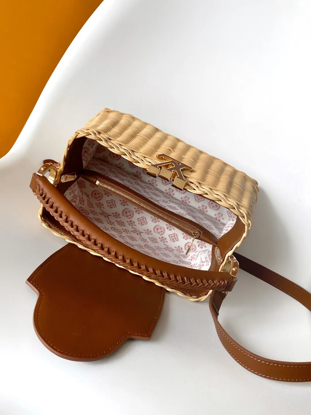 All Categories Official Website "Brand Women's Bags" Women's Bags 💙 LV 2026 Official Website New LV Crossbody Bag