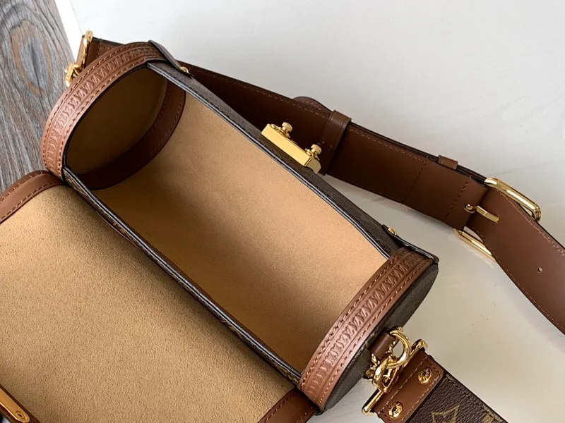 All categories Official website "Brand Women's Bags" Women's Bags 💙 LV replica LV, fine imitation LV bags, LV shoulder bags, 2023 official latest version LV crossbody bag, bag factory, original material, size: 19-9-9CM