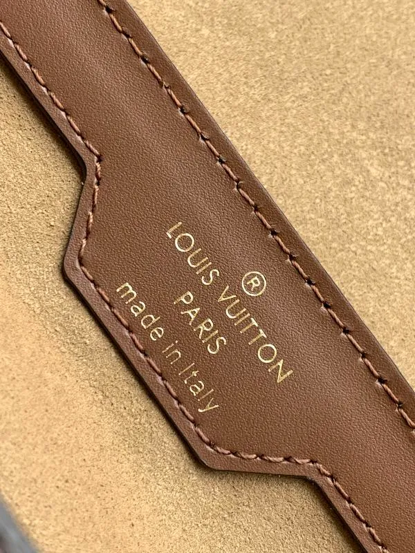 All categories Official website "Brand Women's Bags" Women's Bags 💙 LV replica LV, fine imitation LV bags, LV shoulder bags, 2023 official latest version LV crossbody bag, bag factory, original material, size: 19-9-9CM