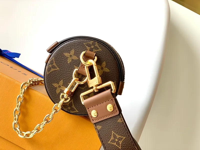All categories Official website "Brand Women's Bags" Women's Bags 💙 LV replica LV, fine imitation LV bags, LV shoulder bags, 2023 official latest version LV crossbody bag, bag factory, original material, size: 19-9-9CM