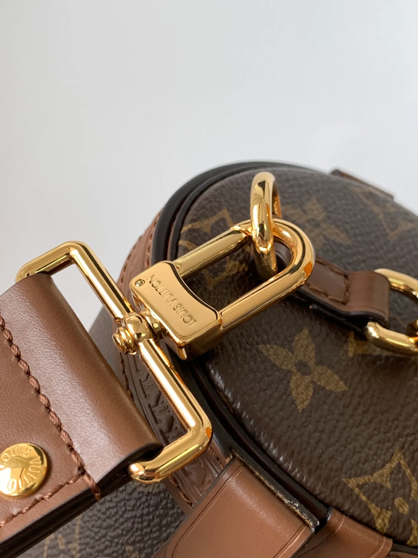 All categories Official website "Brand Women's Bags" Women's Bags 💙 LV replica LV, fine imitation LV bags, LV shoulder bags, 2023 official latest version LV crossbody bag, bag factory, original material, size: 19-9-9CM