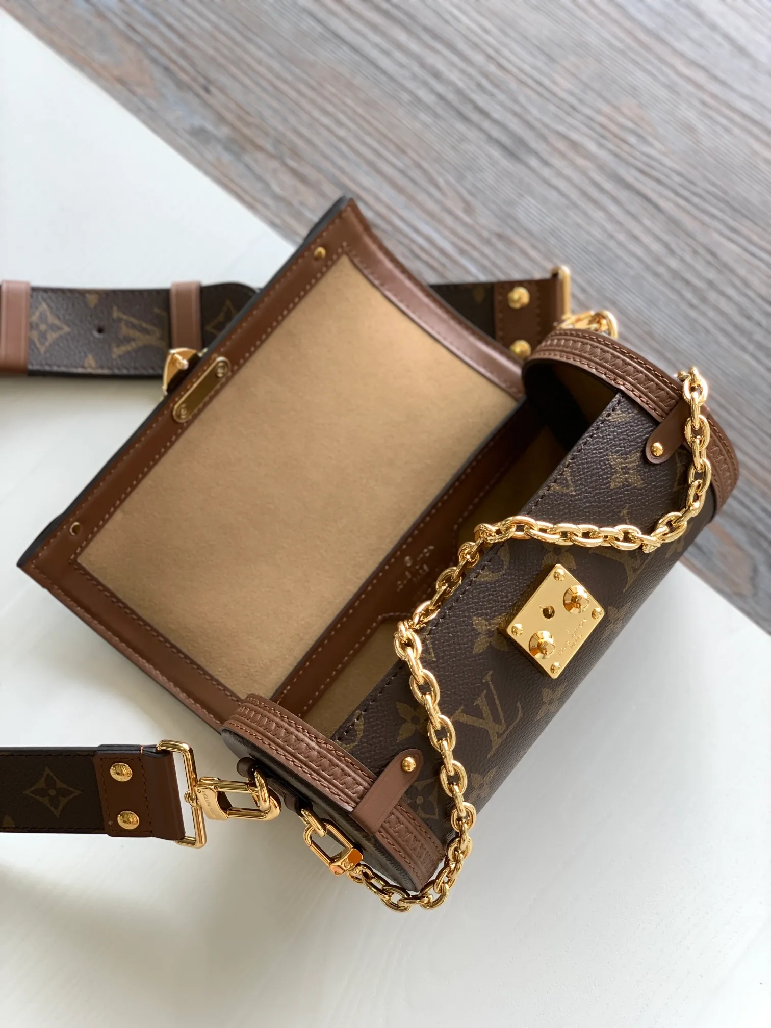 All categories Official website "Brand Women's Bags" Women's Bags 💙 LV replica LV, fine imitation LV bags, LV shoulder bags, 2023 official latest version LV crossbody bag, bag factory, original material, size: 19-9-9CM