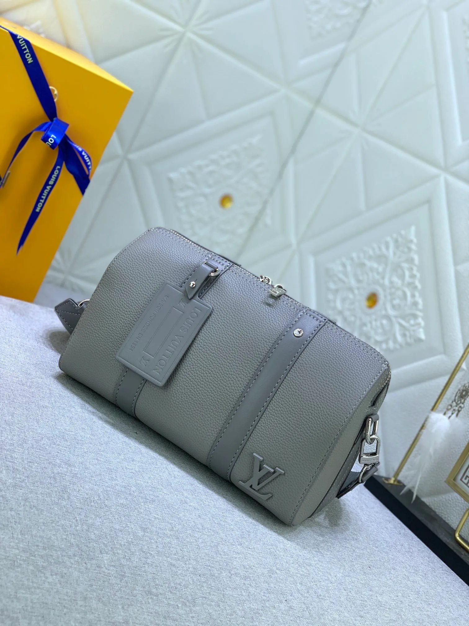 All categories Official website "Brand Women's Bags" Women's Bags 💙 LV replica LV, fine imitation LV bags, LV handbags, 2023 official latest version LV cowhide leather travel bag, bag factory, original material, size: 27-17-13CM