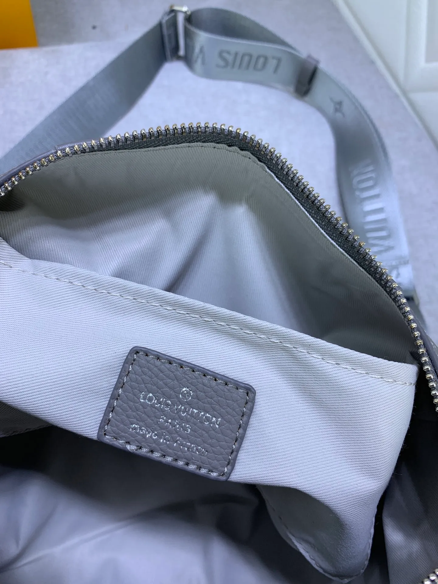 All categories Official website "Brand Women's Bags" Women's Bags 💙 LV replica LV, fine imitation LV bags, LV handbags, 2023 official latest version LV cowhide leather travel bag, bag factory, original material, size: 27-17-13CM