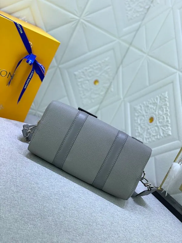 All categories Official website "Brand Women's Bags" Women's Bags 💙 LV replica LV, fine imitation LV bags, LV handbags, 2023 official latest version LV cowhide leather travel bag, bag factory, original material, size: 27-17-13CM