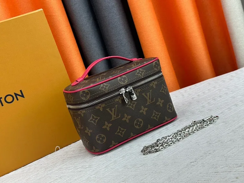All Categories Official Website "Brand Women's Bags" Women's Bags 💙 LV 2024 New LV Cosmetic Bag
