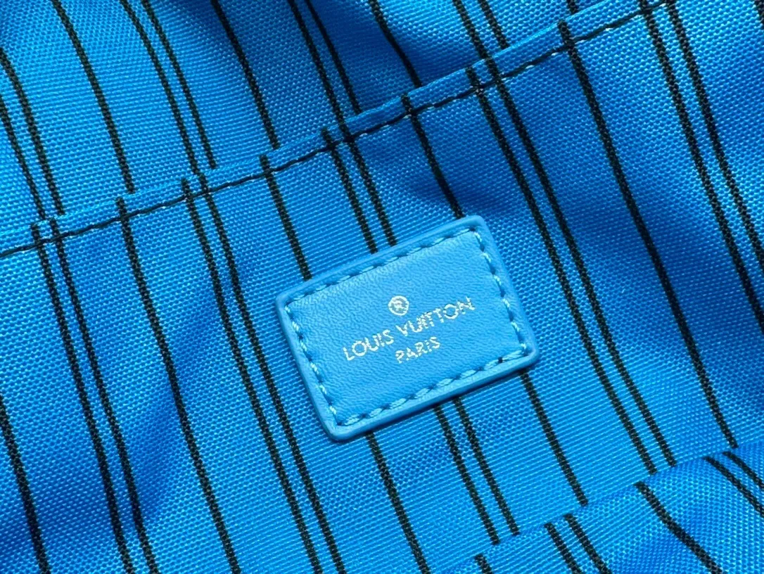 All Categories Official Website "Brand Women's Bags" Women's Bags 💙 LV 2024 New LV Cosmetic Bag