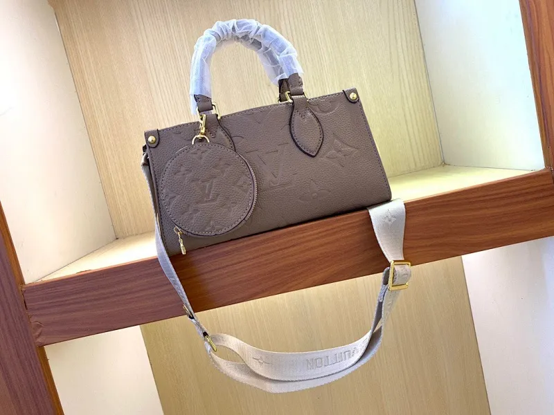 All Categories Official Website "Brand Women's Bags" Women's Bags 💙 LV 2023 New LV Crossbody Bag