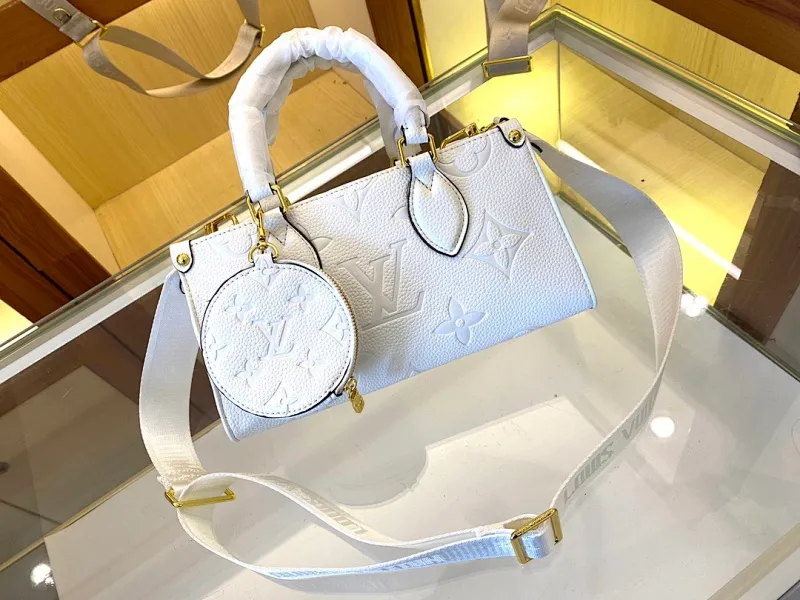 All Categories Official Website "Brand Women's Bags" Women's Bags 💙 LV 2023 New LV Crossbody Bag