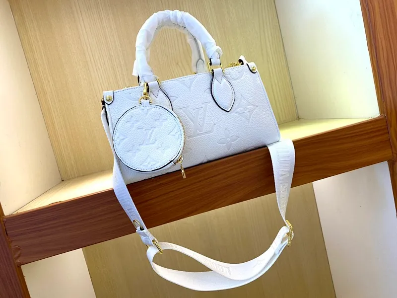 All Categories Official Website "Brand Women's Bags" Women's Bags 💙 LV 2023 New LV Crossbody Bag