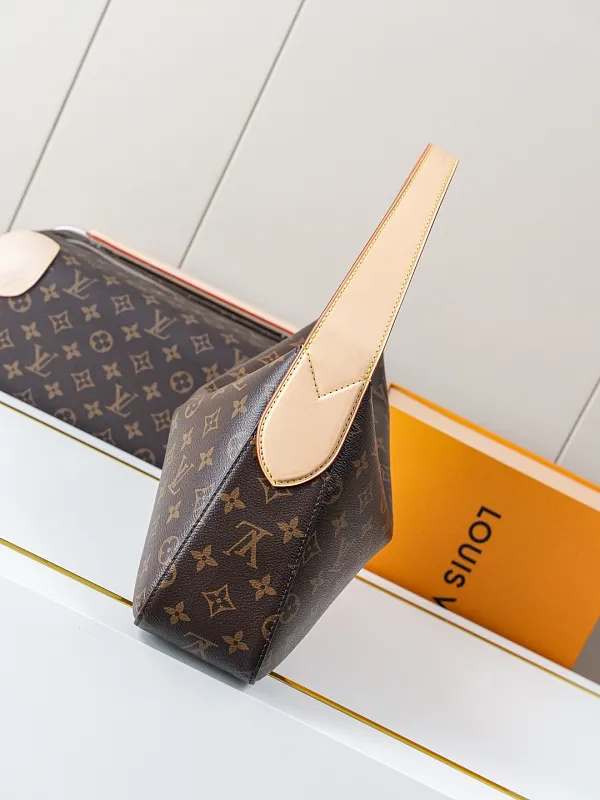 All Categories Official Website "Brand Women's Bags" Women's Bags 💙 LV 2026 Official Website New LV Armpit Bags